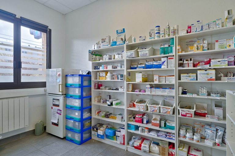 Salle de produit vétérinaire
