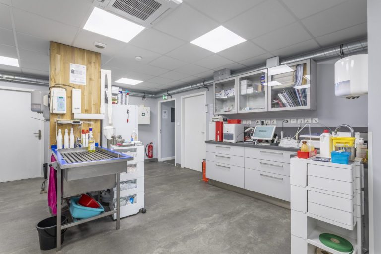 Laboratoire et équipement