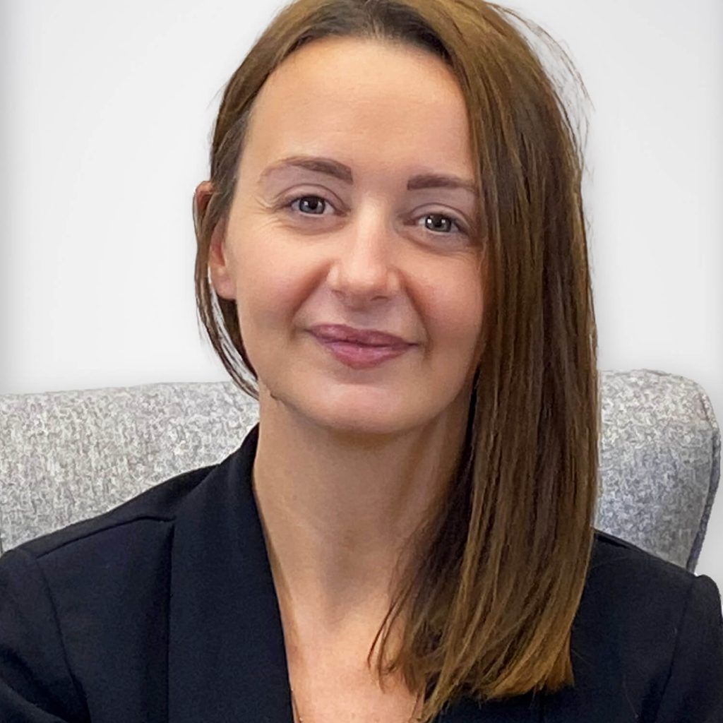 PAGE-OFFRE—EQUIPE-RH—Alexandra-DELAMARE—COORDINATRICE-SERVICES-RECRUTEMENT-ET-FORMATION